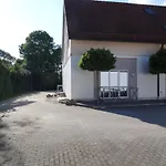 Airport Park Muc Otel 3*
