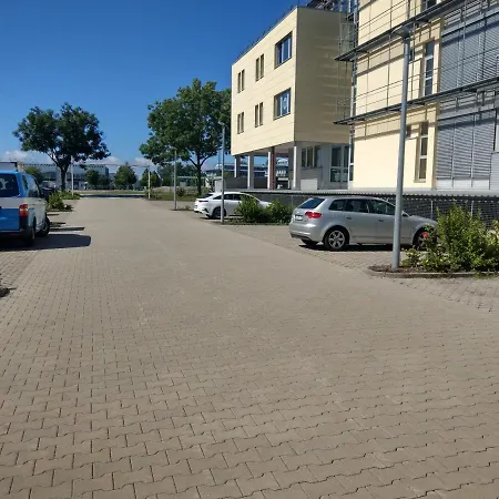 Airport Park Muc 3* הלברגמוס